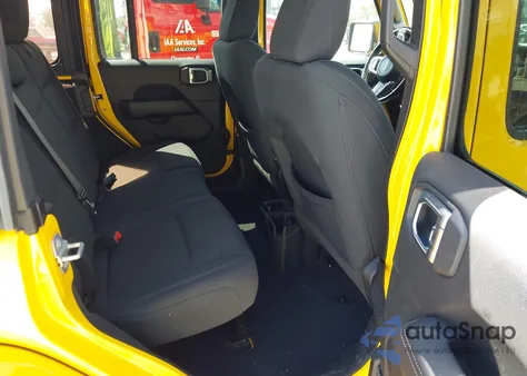 2021 Jeep Wrangler Unlimited Sahara 4X4 из США, поврежденный, VIN 1C4HJXEG8MW561709